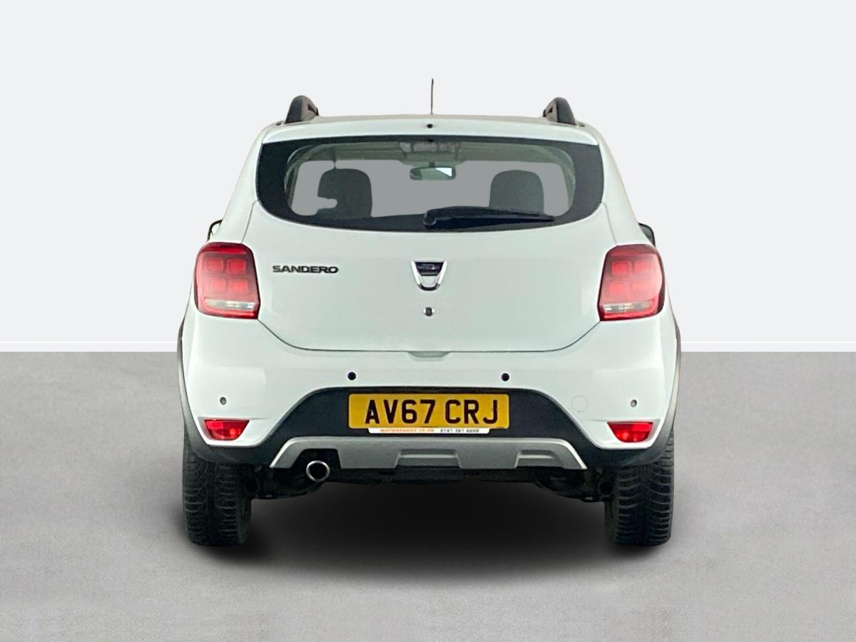 Used Dacia Sandero Stepway 2017 for sale - 77076825: Photo 4