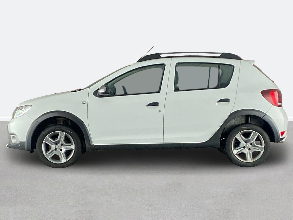 Used Dacia Sandero Stepway 2017 for sale - 77076825: Photo 6