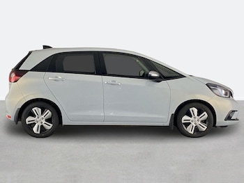 Used Honda Jazz 2020 for sale - 75582569: Photo 2
