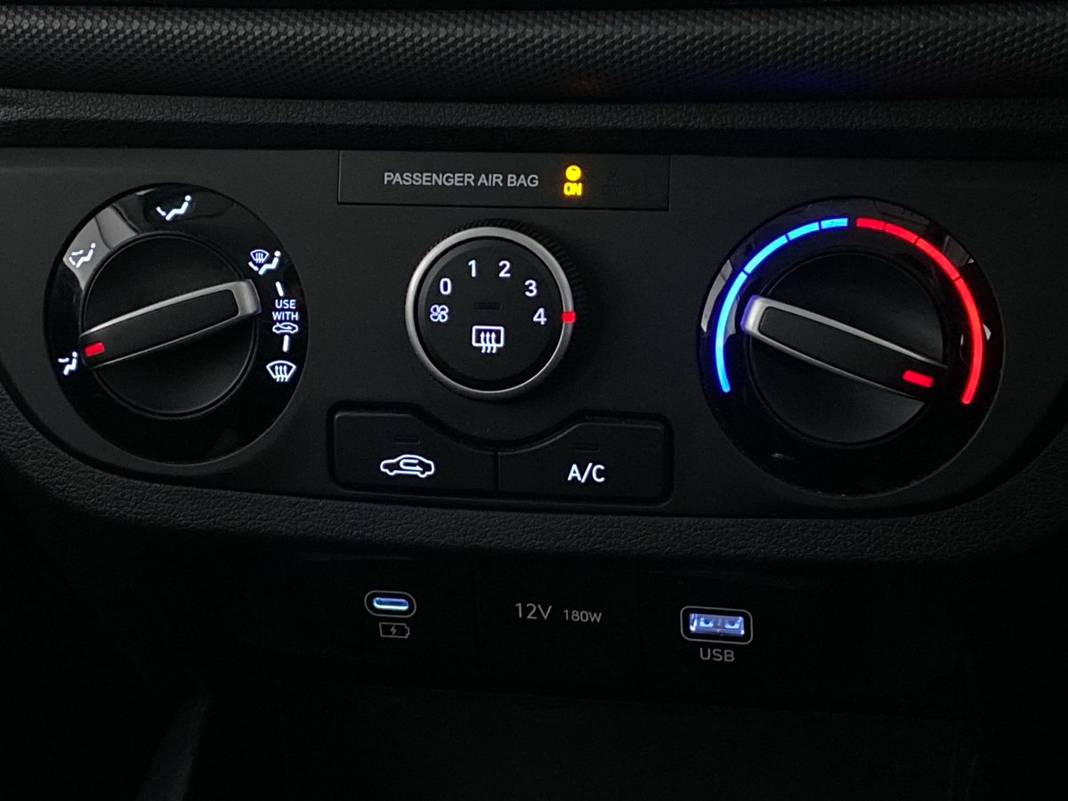 Used Hyundai i10 2024 for sale - 76047313: Photo 21