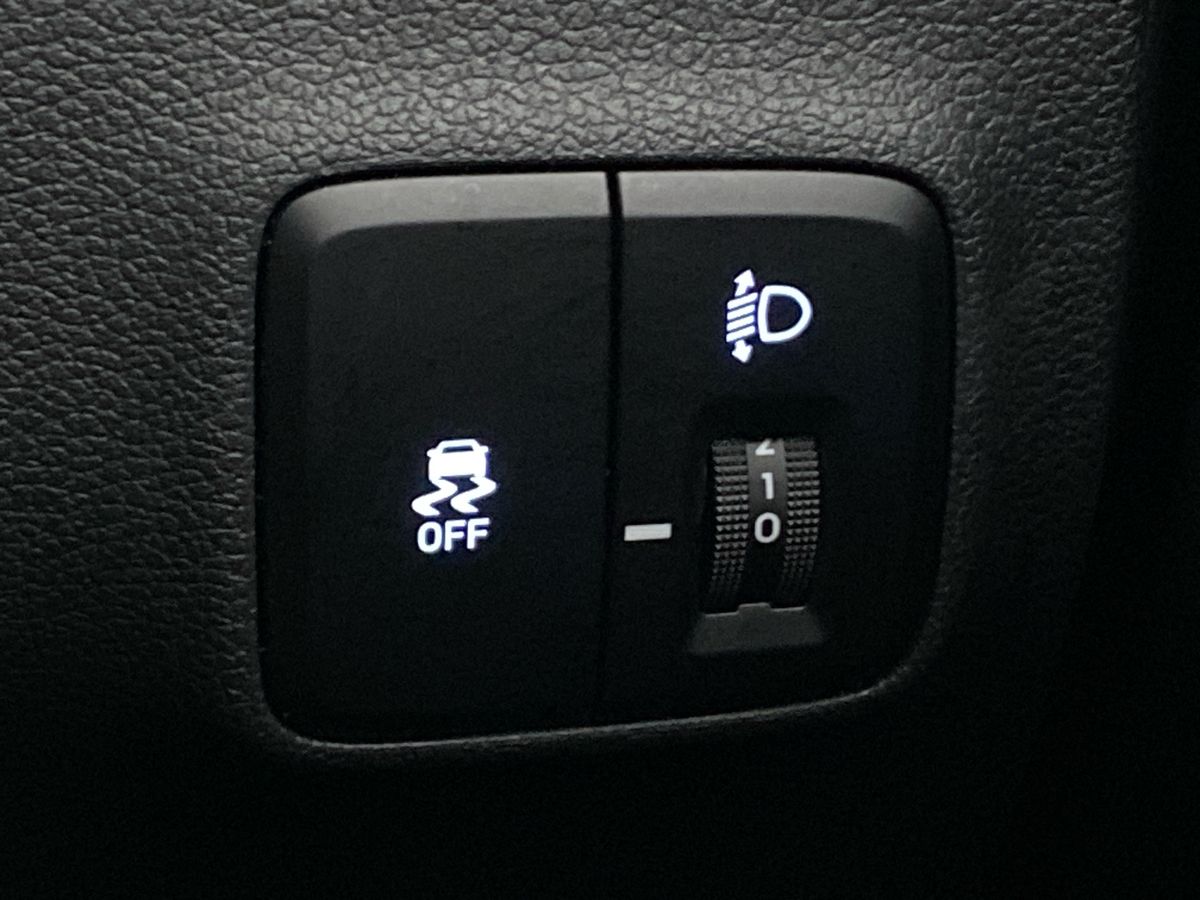 Used Hyundai i10 2024 for sale - 76047313: Photo 24