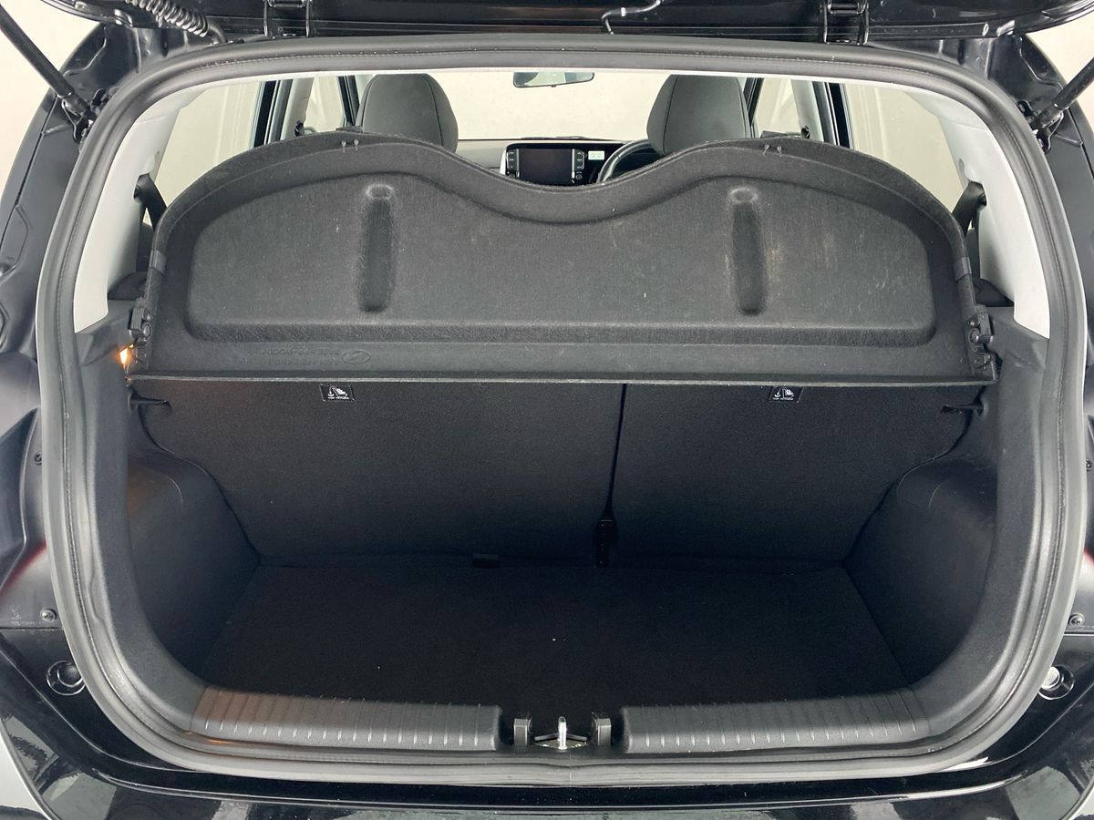 Used Hyundai i10 2024 for sale - 76047313: Photo 26