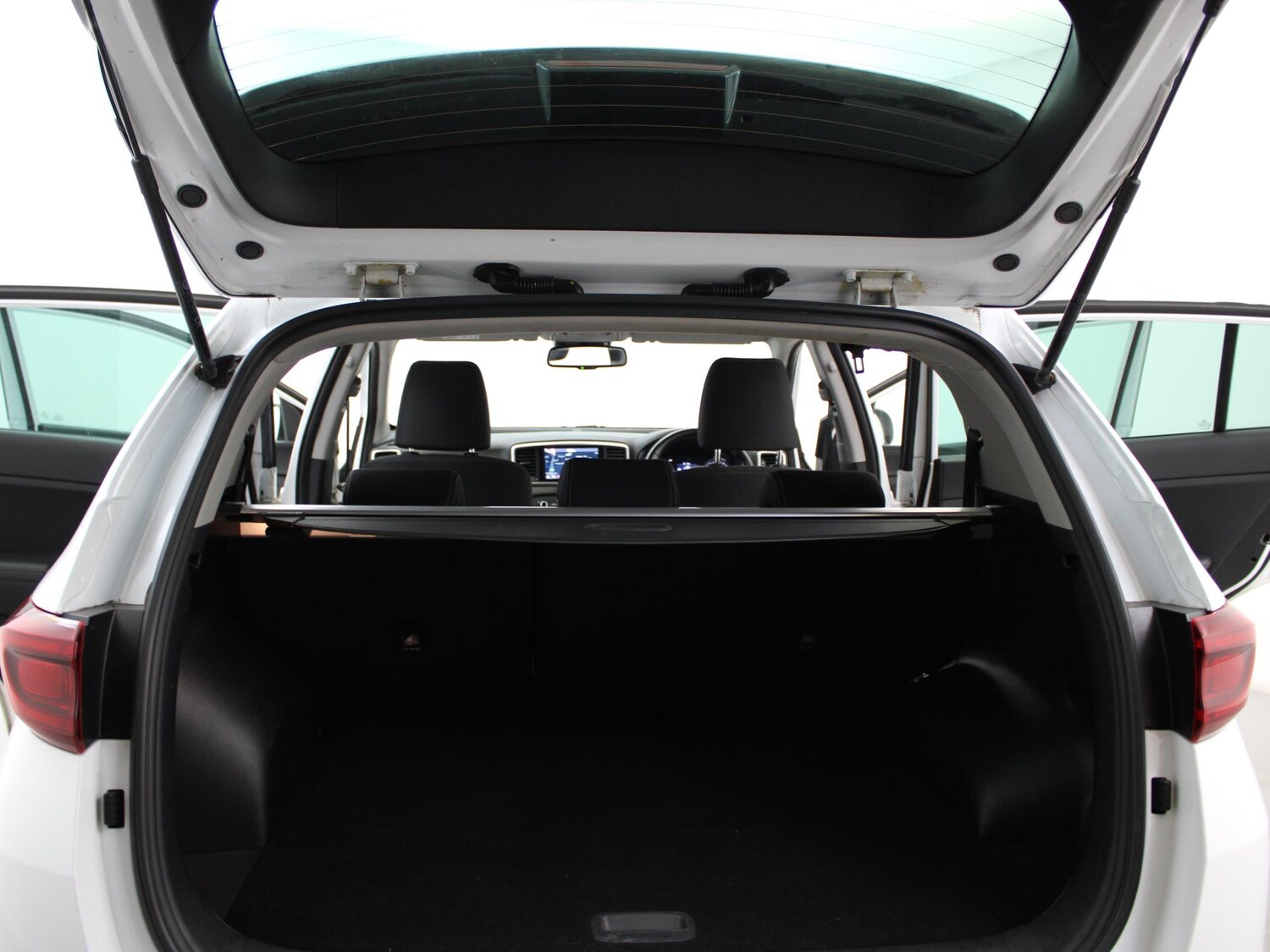 Used Kia Sportage 2021 for sale - 78107521: Photo 32