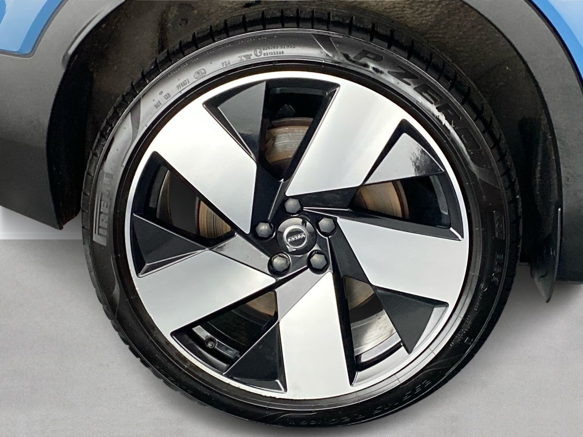 Used Volvo C40 2022 for sale - 76515944: Photo 35