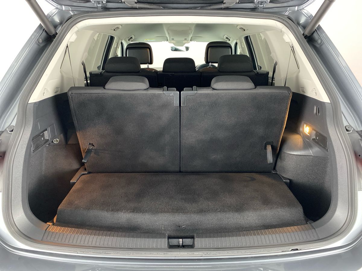 Used Volkswagen Tiguan Allspace 2020 for sale - 76411740: Photo 28