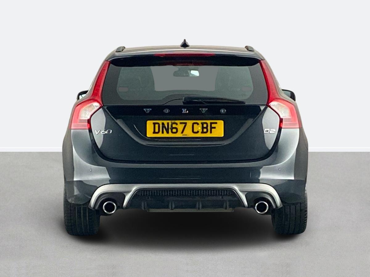 Used Volvo V60 2017 for sale - 76128617: Photo 4