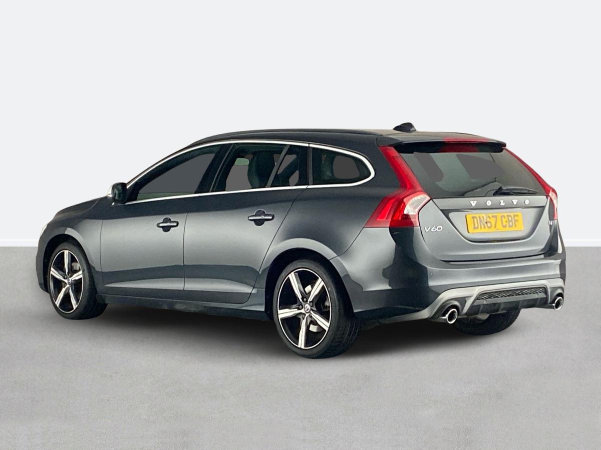 Used Volvo V60 2017 for sale - 76128617: Photo 5