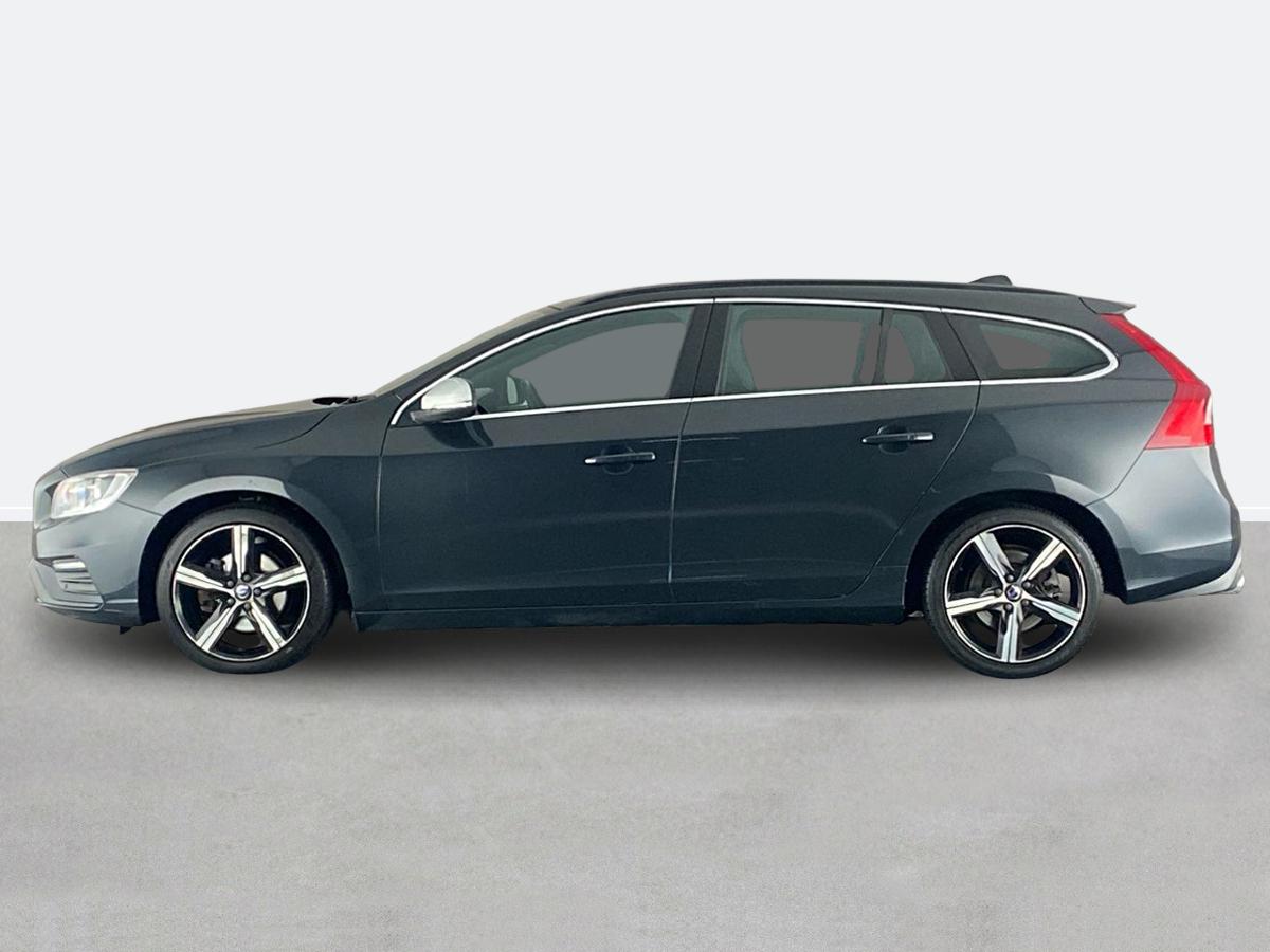 Used Volvo V60 2017 for sale - 76128617: Photo 6