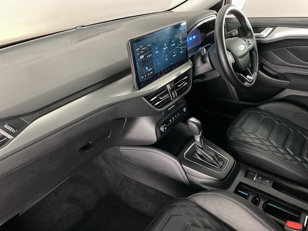 Used Ford Focus 2023 for sale - 75454015: Photo 11