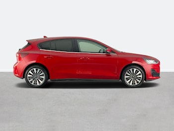 Used Ford Focus 2023 for sale - 75454015: Photo