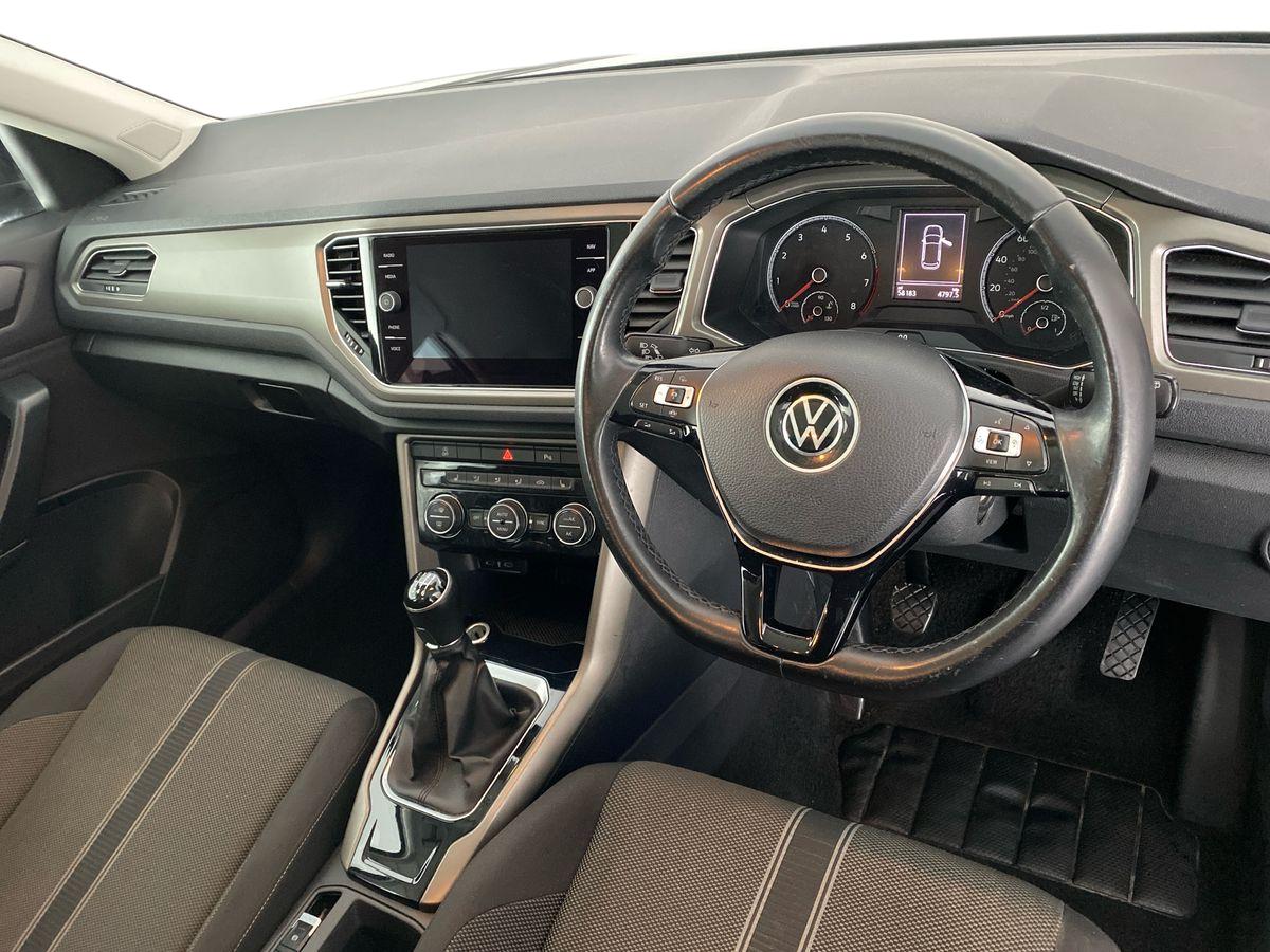Used Volkswagen T-Roc 2021 for sale - 77635103: Photo 12