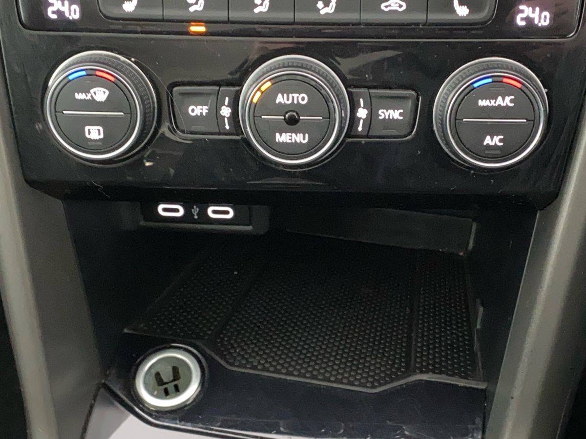 Used Volkswagen T-Roc 2021 for sale - 77635103: Photo 19