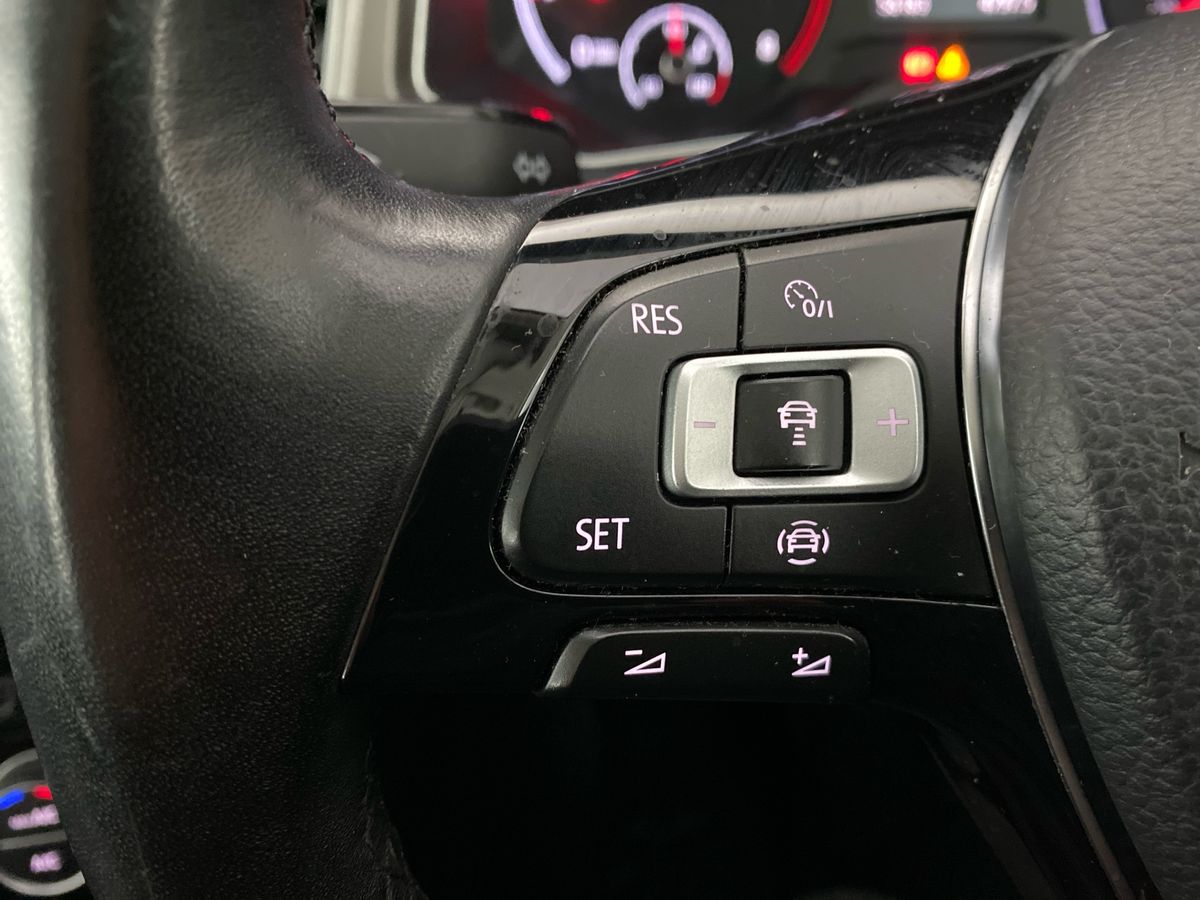 Used Volkswagen T-Roc 2021 for sale - 77635103: Photo 20