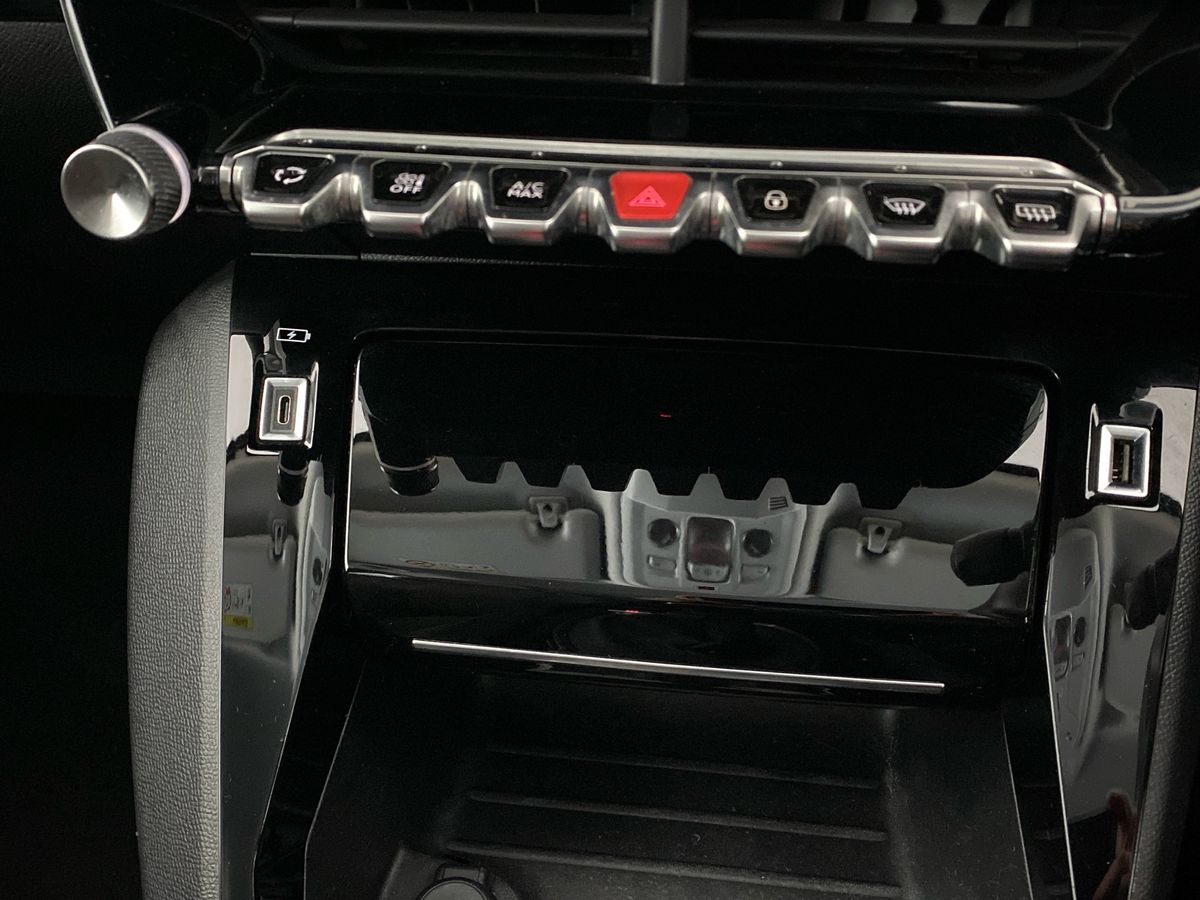 Used Peugeot 2008 2021 for sale - 77649266: Photo 19