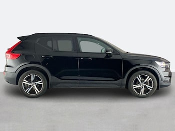 Used Volvo XC40 2021 for sale - 76515794: Photo