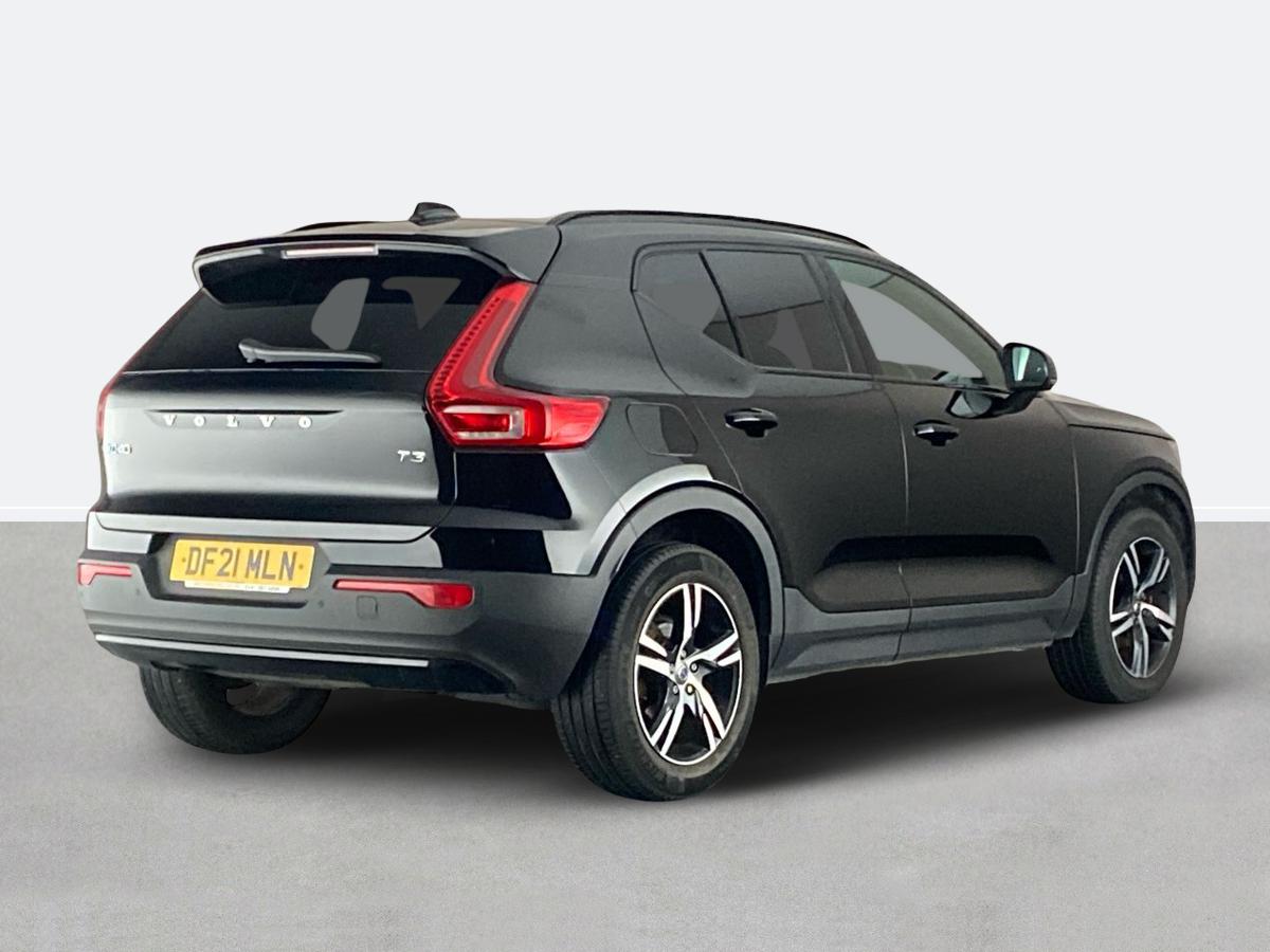 Used Volvo XC40 2021 for sale - 76515794: Photo 3