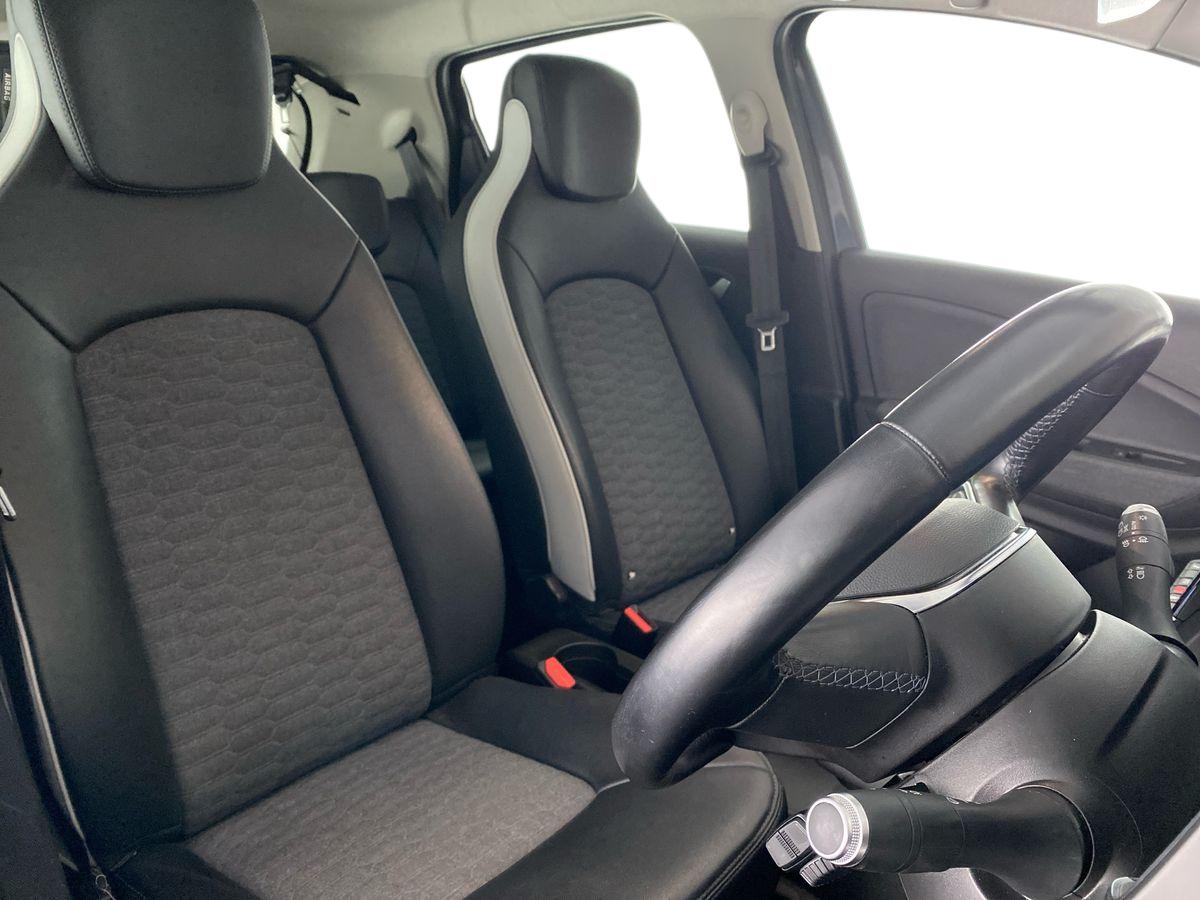 Used Renault Zoe 2022 for sale - 76421512: Photo 13