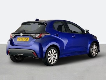 Used Toyota Yaris 2023 for sale - 79217390: Photo