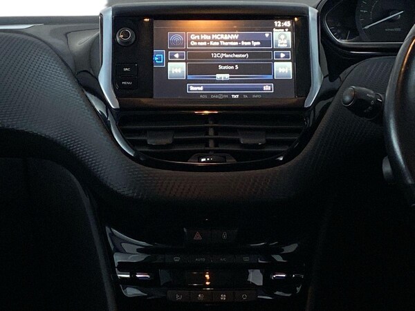 Used Peugeot 2008 2016 for sale - 76177415: Photo 10