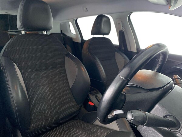 Used Peugeot 2008 2016 for sale - 76177415: Photo 13