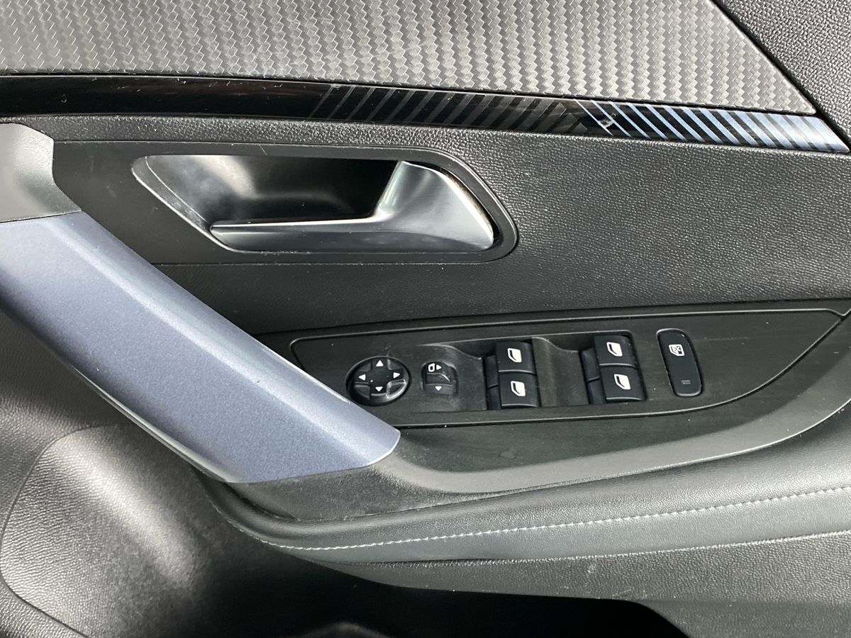 Used Peugeot 2008 2020 for sale - 78107522: Photo 23