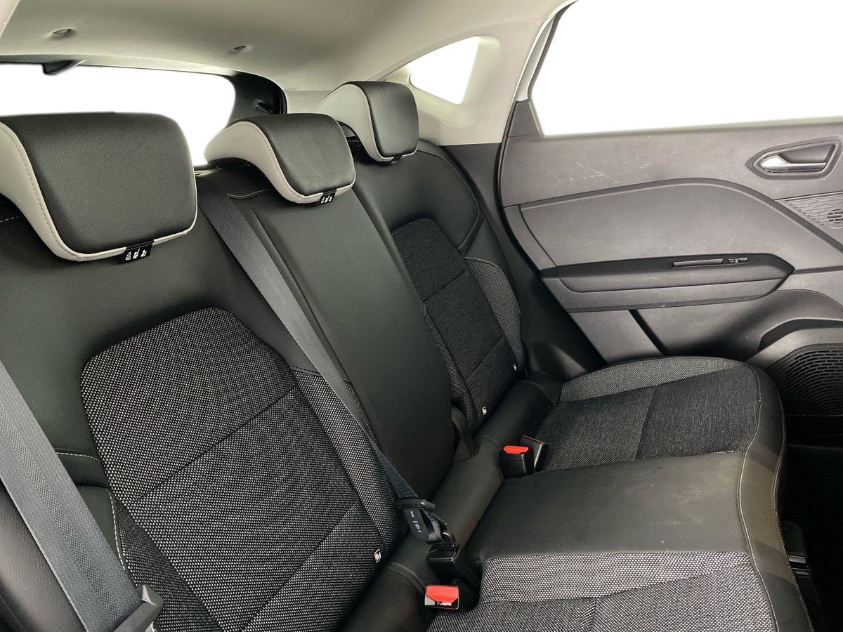 Used Renault Captur 2023 for sale - 77787526: Photo 15