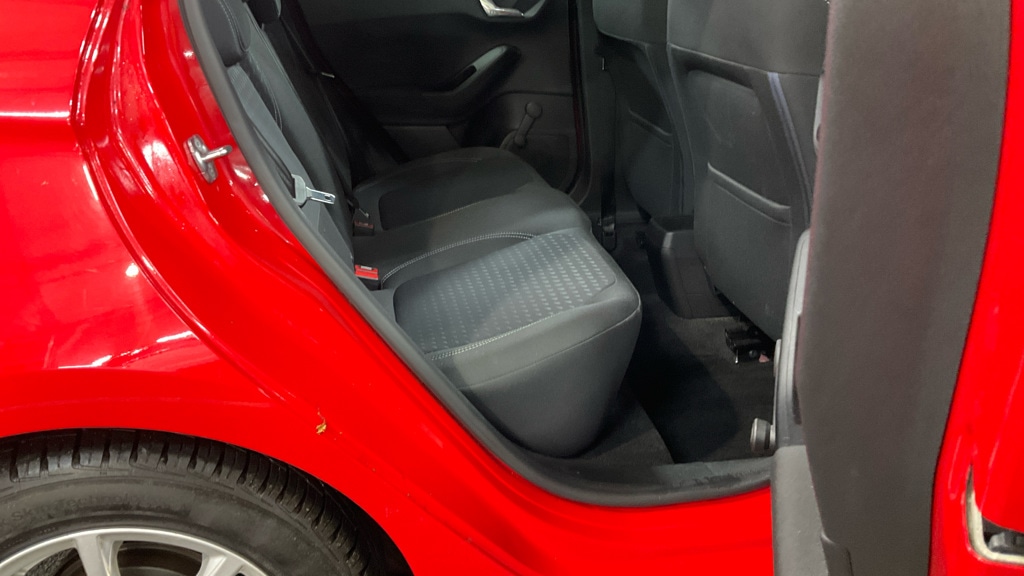 Used Ford Fiesta 2018 for sale - 77076742: Photo 8