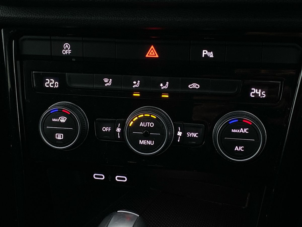 Used Volkswagen T-Roc 2020 for sale - 77000708: Photo 21