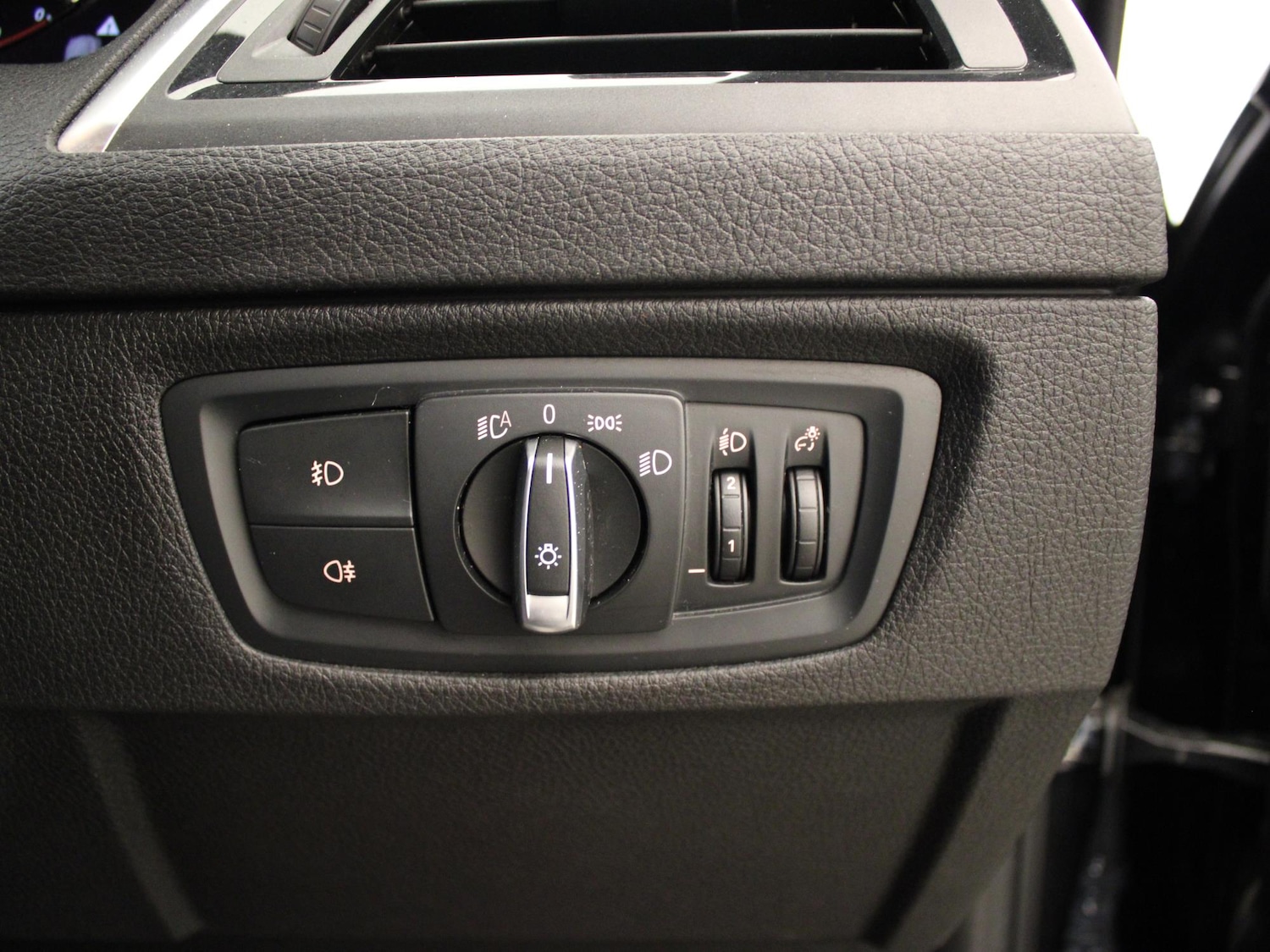 Used BMW 2 Series 2018 for sale - 76192371: Photo 33
