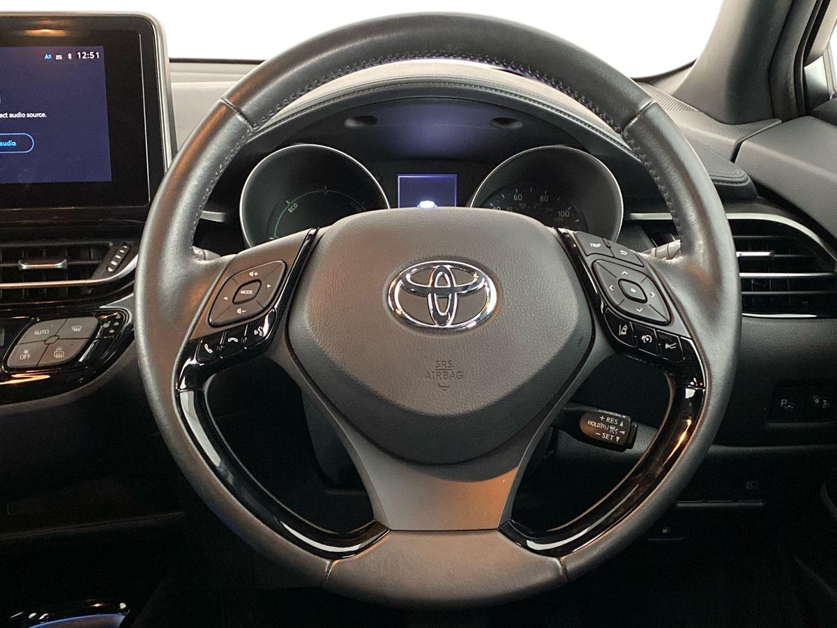 Used Toyota C-HR 2022 for sale - 76316241: Photo 11