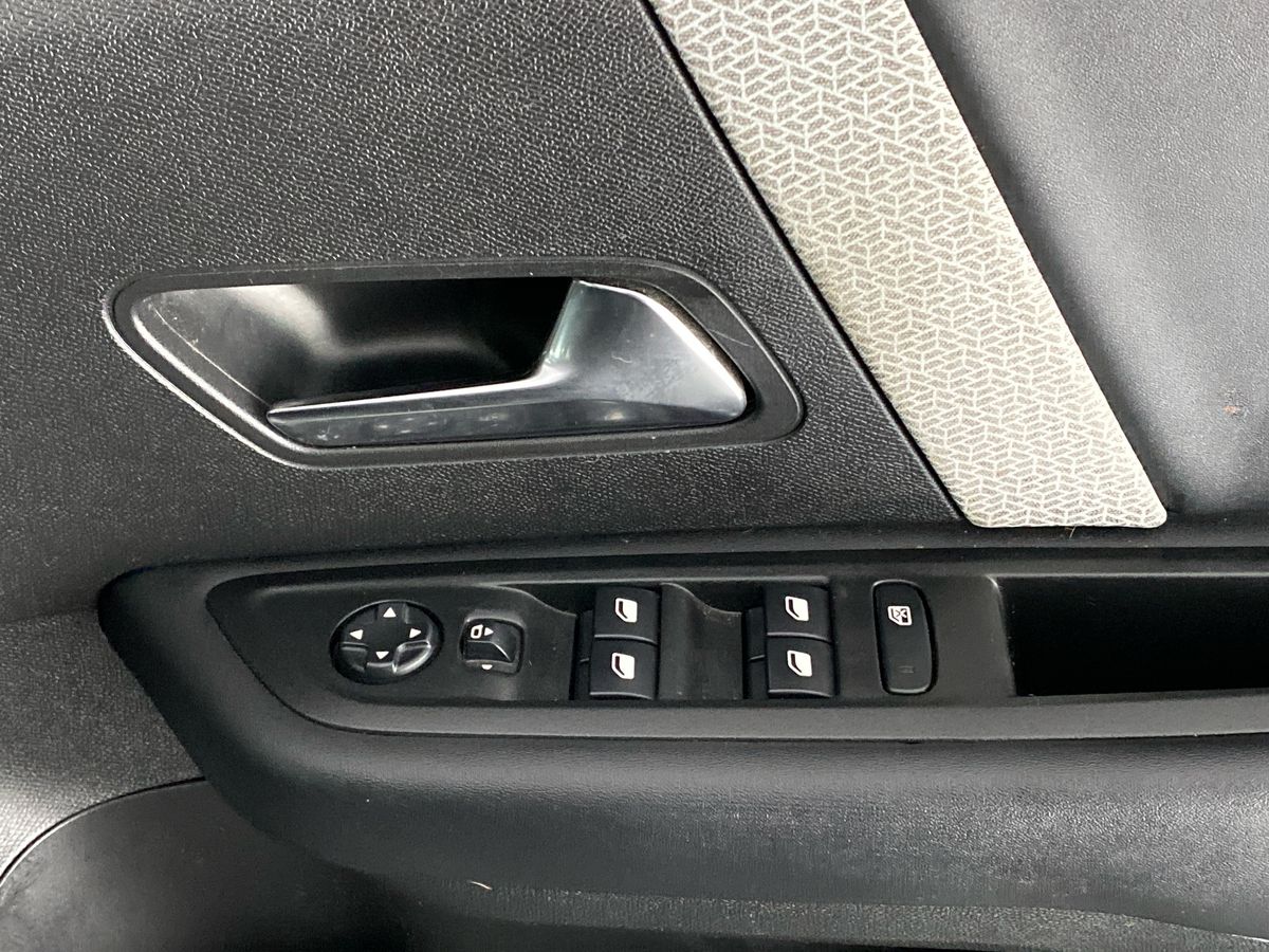 Used Citroen C4 2023 for sale - 78065175: Photo 23