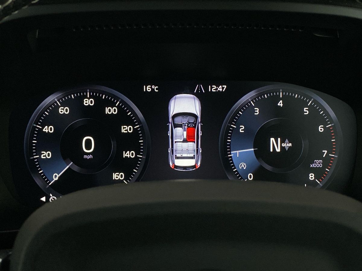 Used Volvo XC40 2021 for sale - 76411713: Photo 25