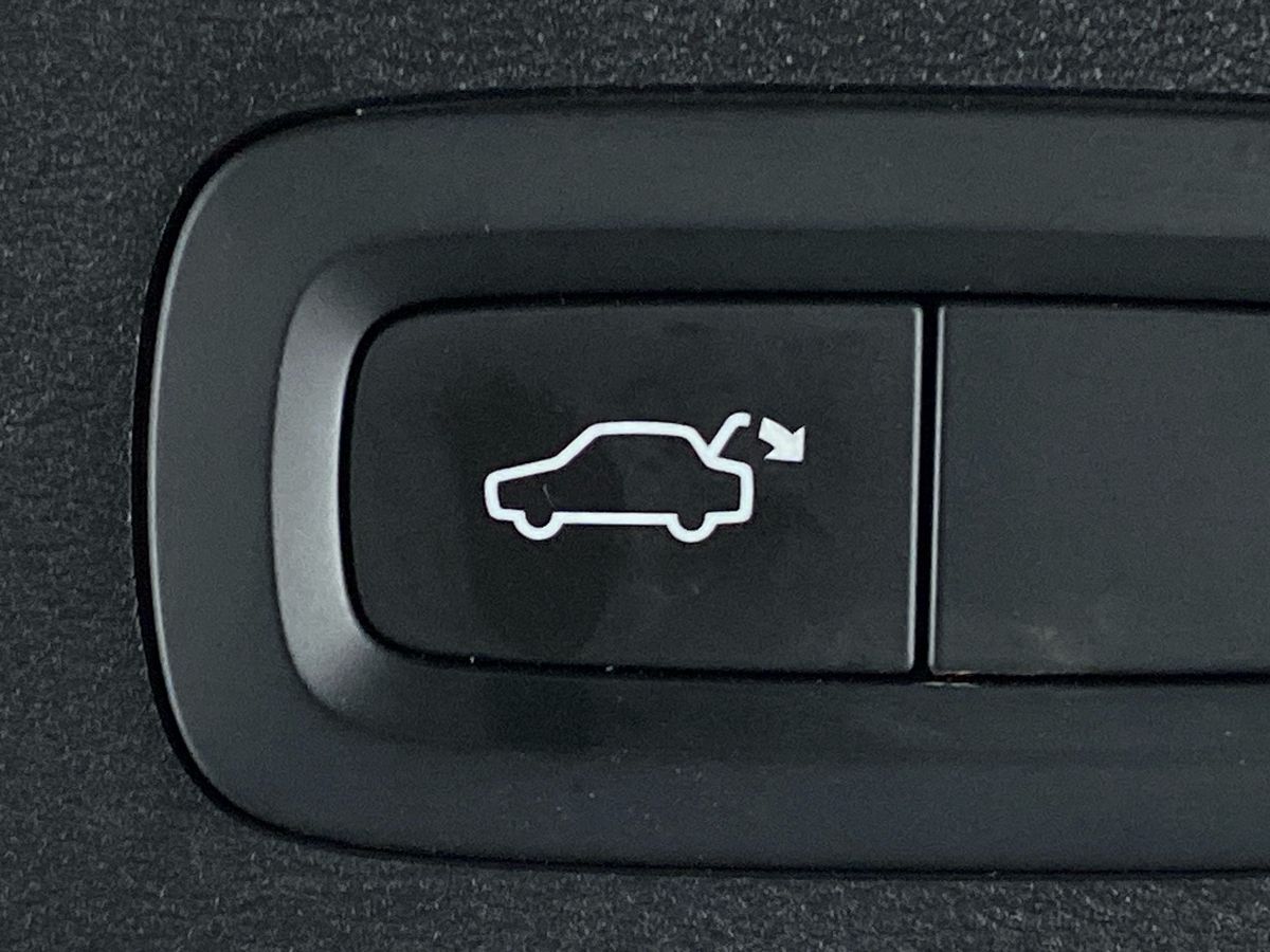 Used Volvo XC40 2021 for sale - 76411713: Photo 28