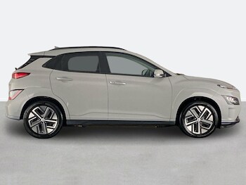 Used Hyundai KONA 2021 for sale - 76929186: Photo