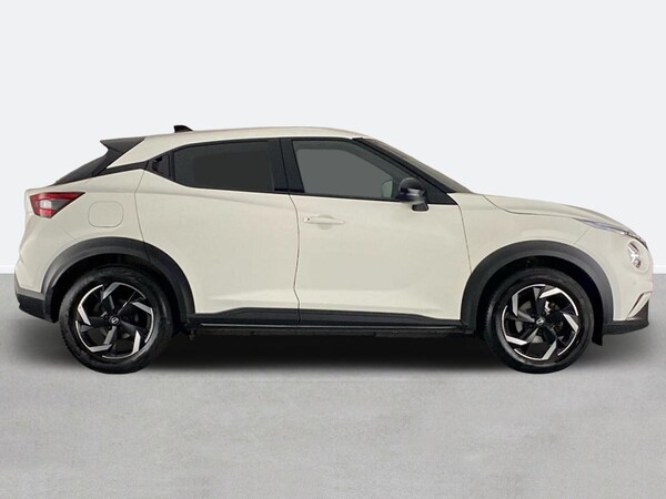 Used Nissan Juke 2023 for sale - 75700862: Photo 2