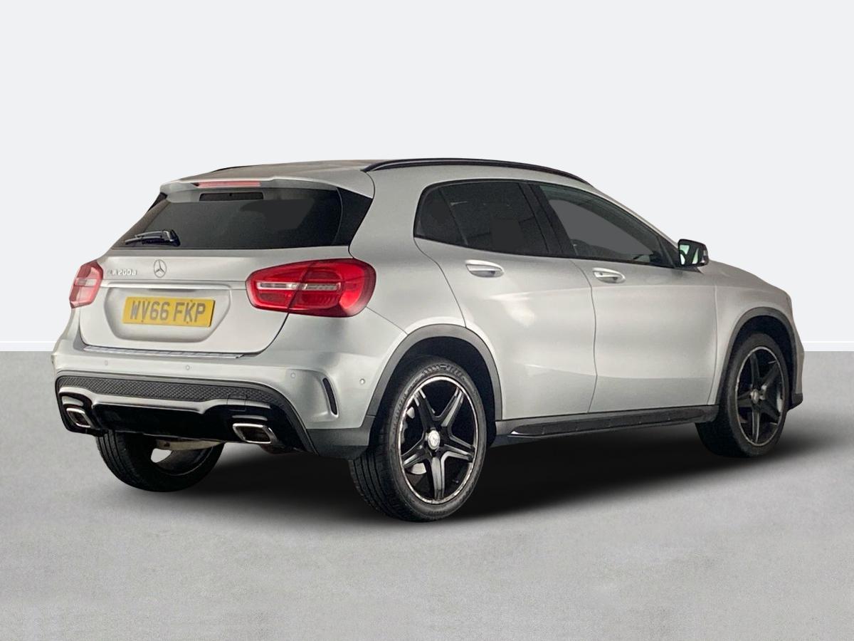 Used Mercedes-Benz GLA 2016 for sale - 76047251: Photo 3