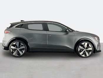 Used Renault Megane E Tech 2023 for sale - 79241482: Photo