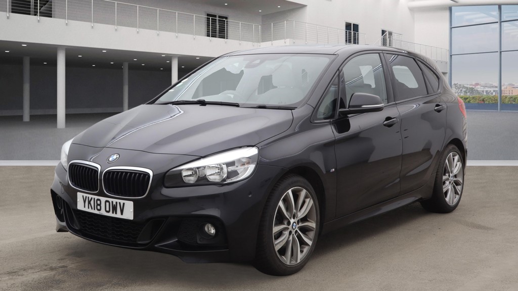 Used BMW 2 Series 2018 for sale - 77842848: Photo 2