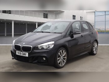 Used BMW 2 Series 2018 for sale - 77842848: Photo