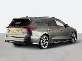 Used Ford Focus 2022 for sale - 76705506: Photo