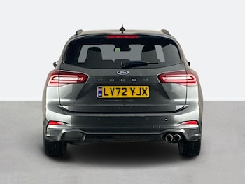 Used Ford Focus 2022 for sale - 76705506: Photo