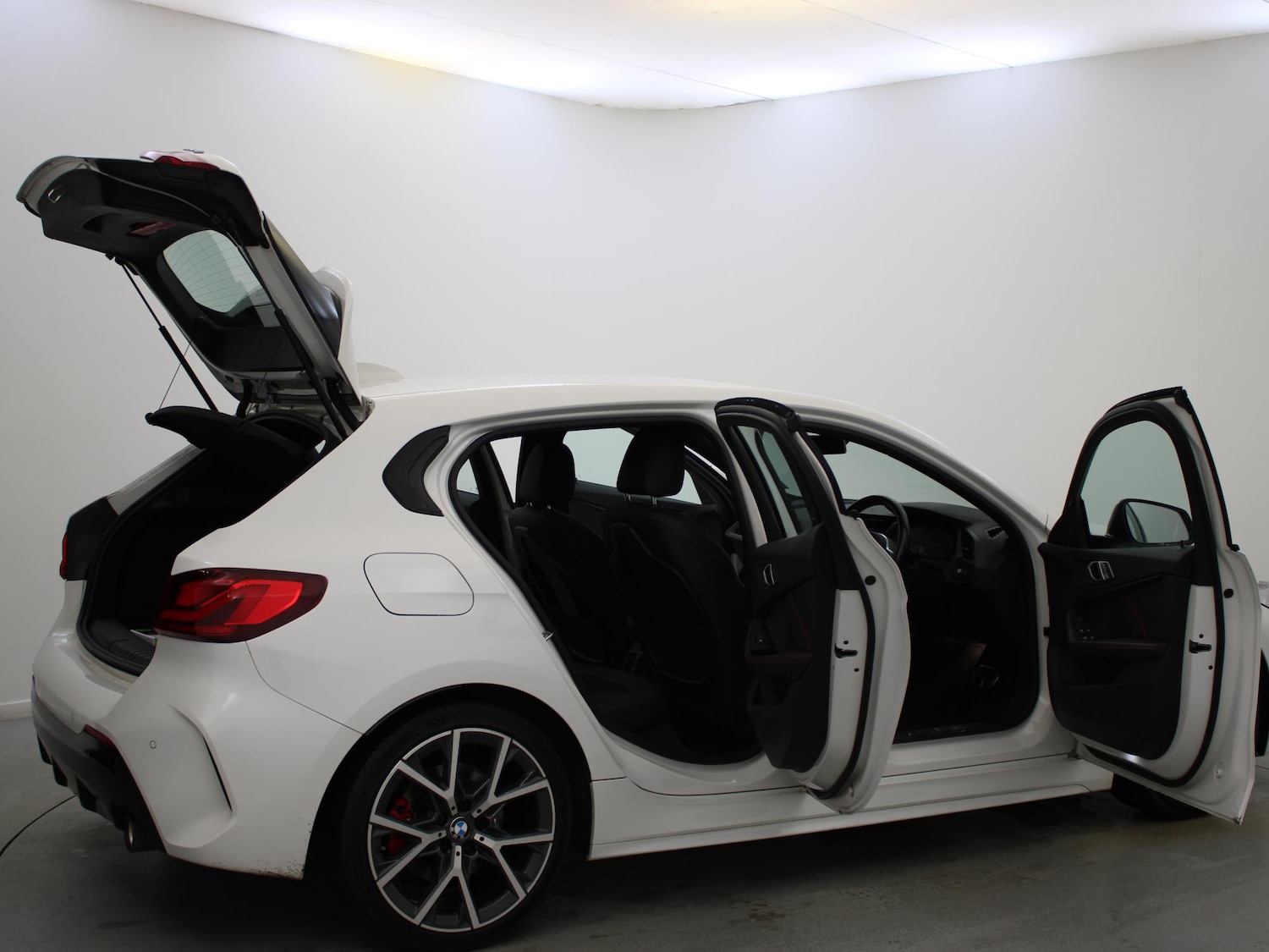 Used BMW 1 Series 2022 for sale - 77398131: Photo 26