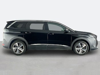 Used Peugeot 5008 2023 for sale - 76421506: Photo