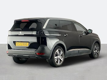 Used Peugeot 5008 2023 for sale - 76421506: Photo