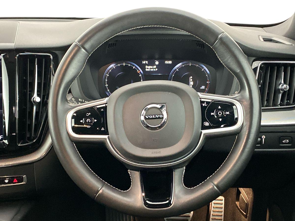 Used Volvo XC60 2020 for sale - 76411731: Photo 11