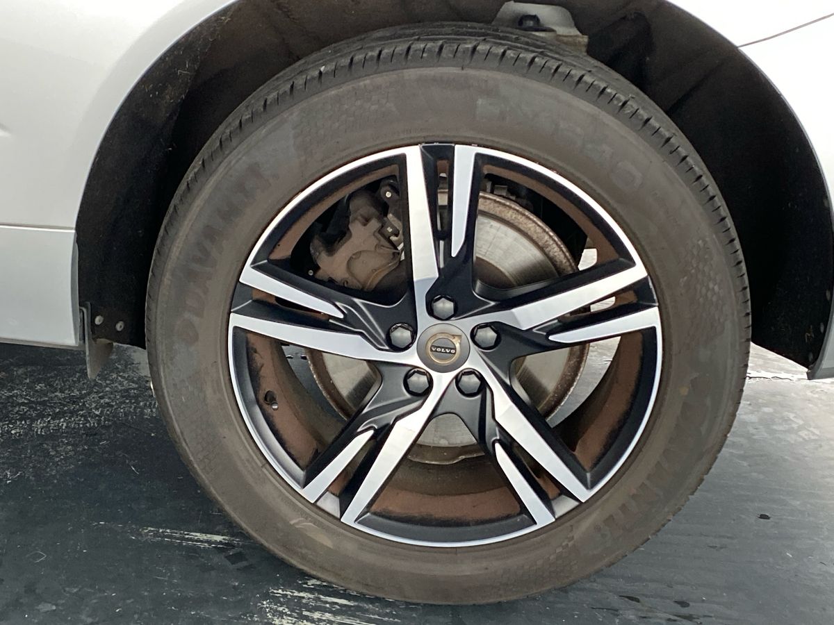 Used Volvo XC60 2020 for sale - 76411731: Photo 33