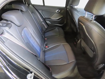 Used BMW 1 Series 2024 for sale - 76177409: Photo 4