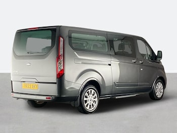 Used Ford Tourneo Custom 2023 for sale - 76553422: Photo