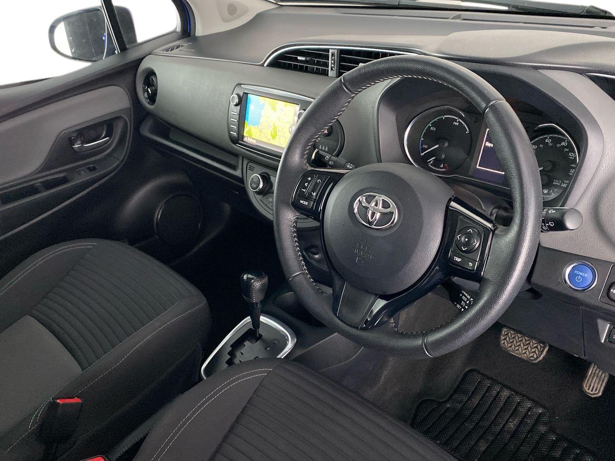 Used Toyota Yaris 2019 for sale - 76755446: Photo 12