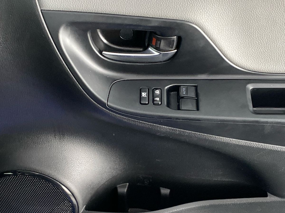 Used Toyota Yaris 2019 for sale - 76755446: Photo 27
